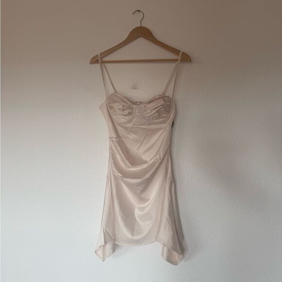 BABYBOO cream dress - Picture 3 of 4